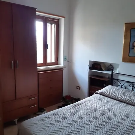 Apartment Il Murales Montegiordano